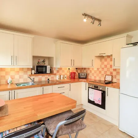 Teal Cottage Tatil Evi